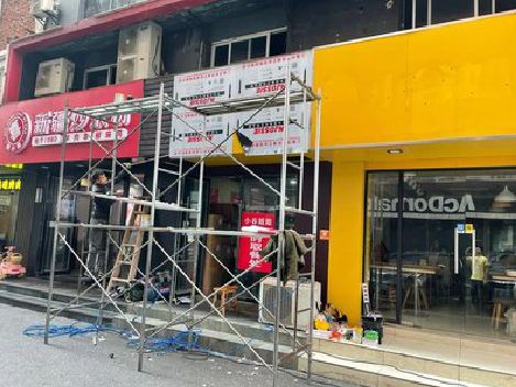 内江制作广告招牌如何避免它发黄？